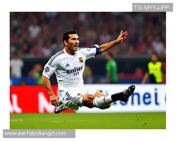 长发退役足球明星的传奇故事与足球生涯回顾